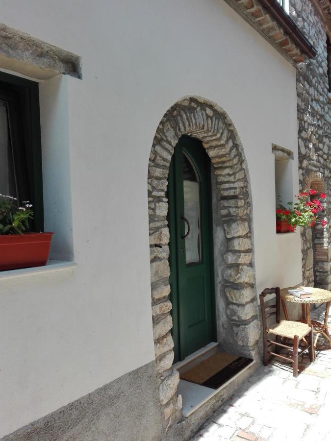 Roccamandolfi B&B Il Buon Cammino מראה חיצוני תמונה